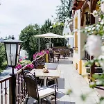 Otel Restaurant Zwergschloesschen Gera