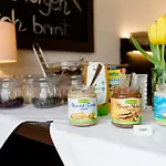 Restaurant Zwergschloesschen Otel Gera