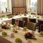 Restaurant Zwergschloesschen 3* Gera