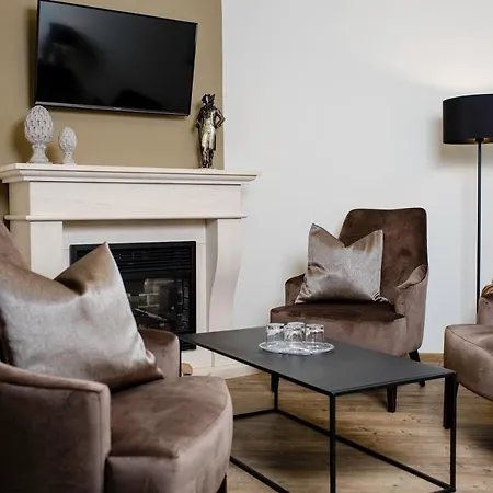 Restaurant Zwergschloesschen Hotel 3*