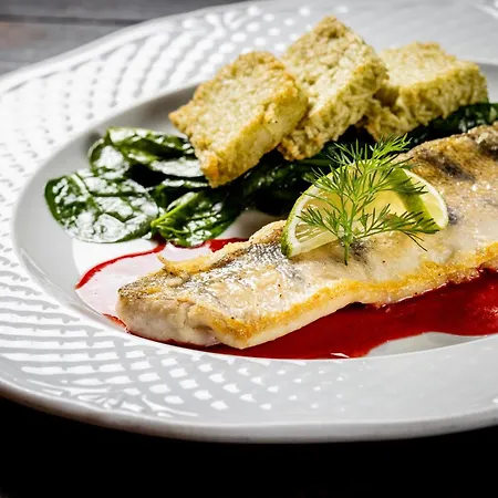 Restaurant Zwergschloesschen ホテル