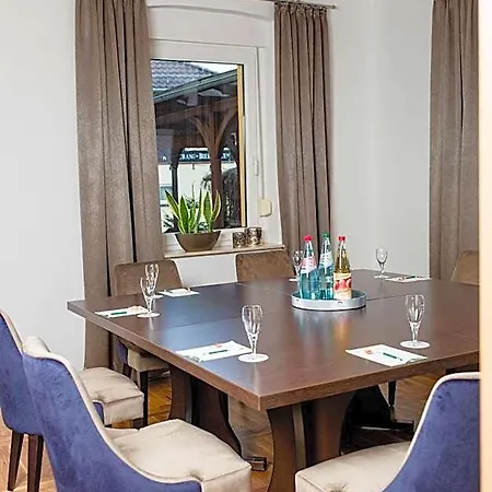 Szálloda Restaurant Zwergschloesschen Gera