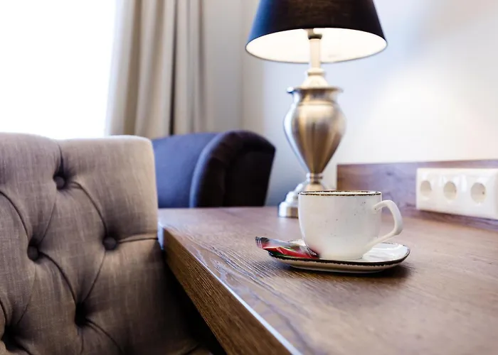 Hotel Restaurant Zwergschlösschen 3*