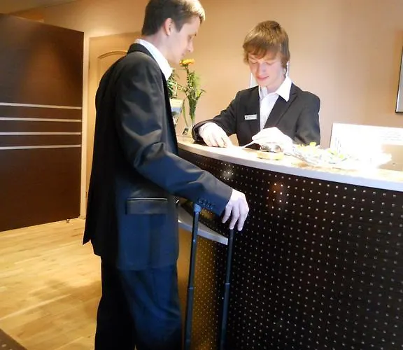 Restaurant Zwergschloesschen 게라